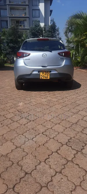 Mazda Demio 2017 Silver