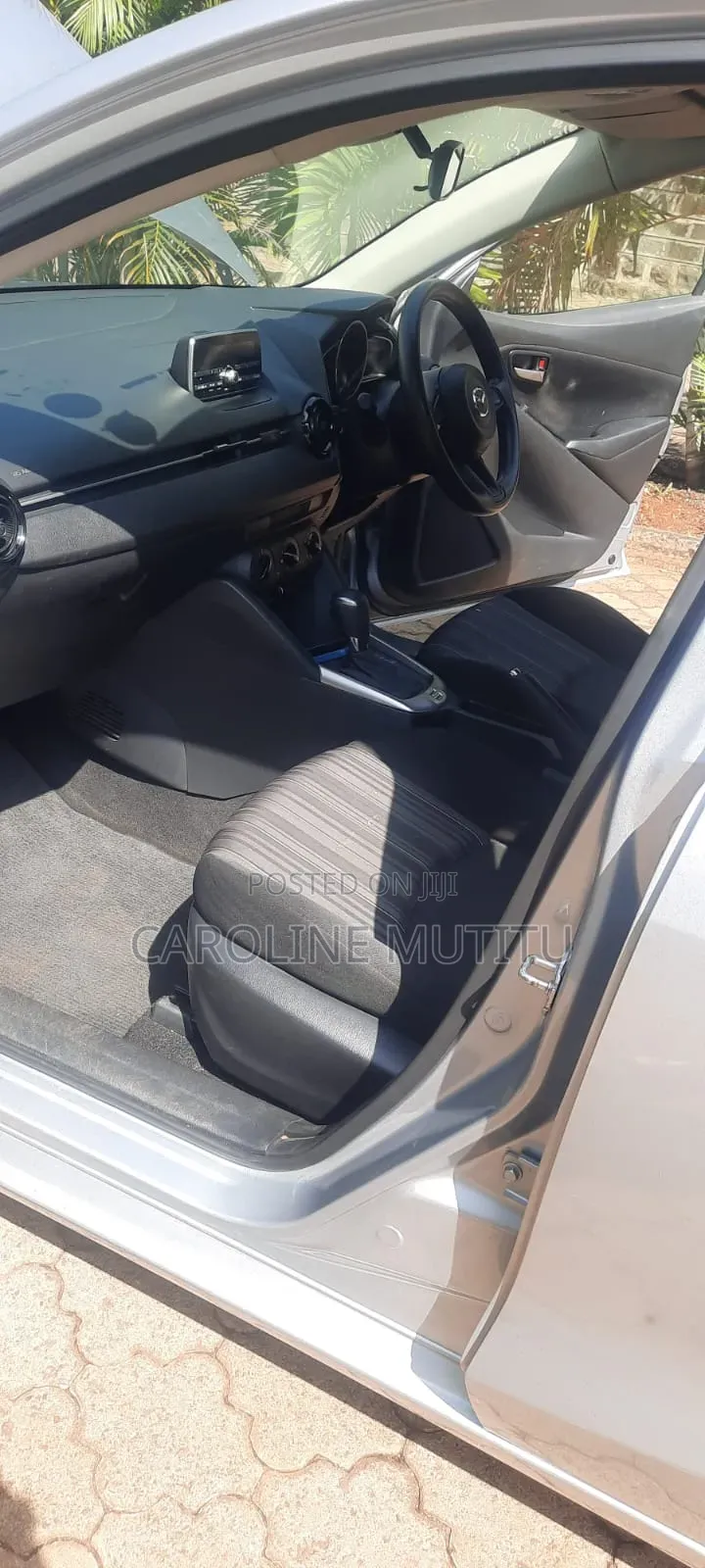 Mazda Demio 2017 Silver