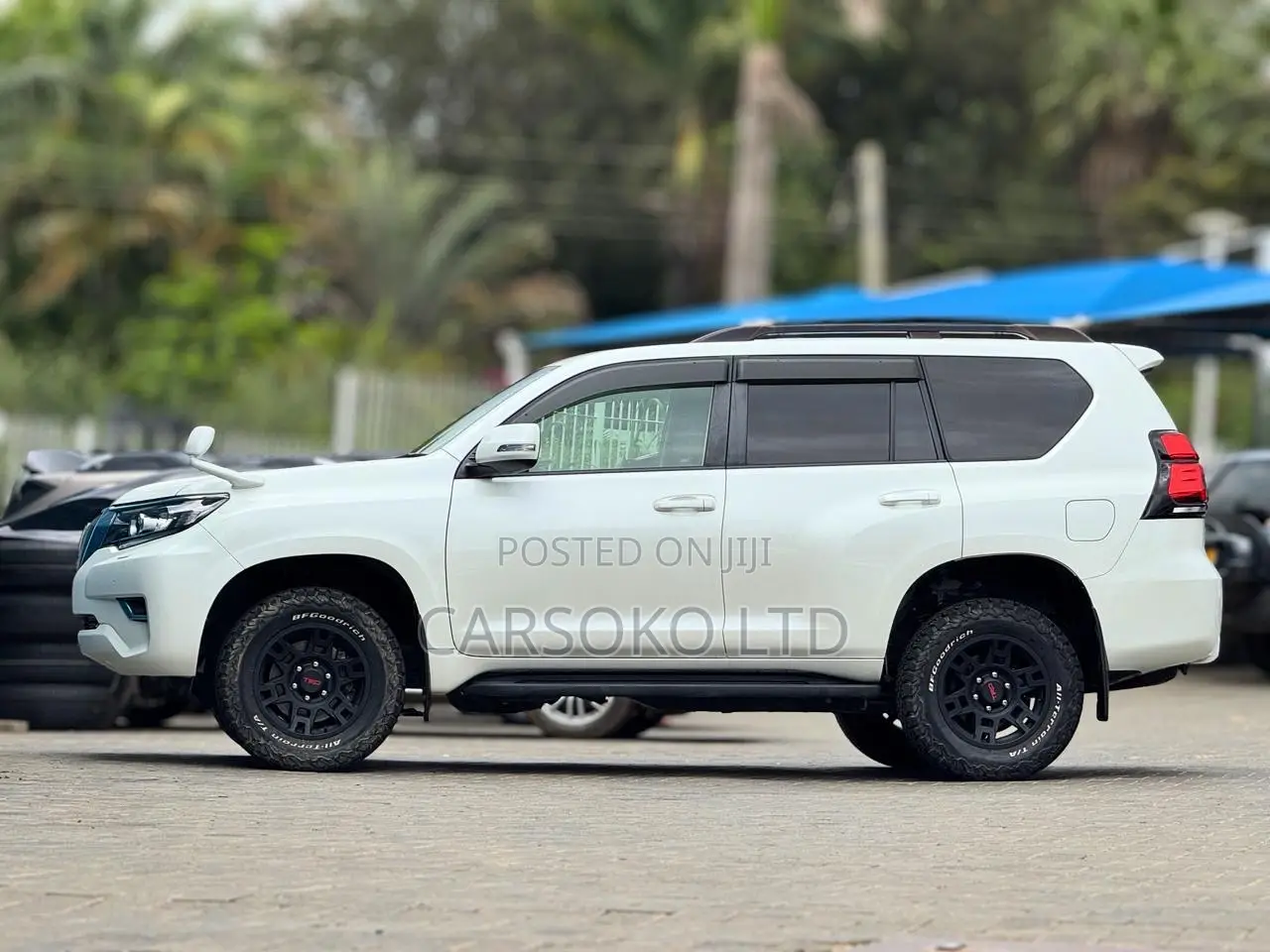 Toyota Land Cruiser Prado 2.8 2019 White