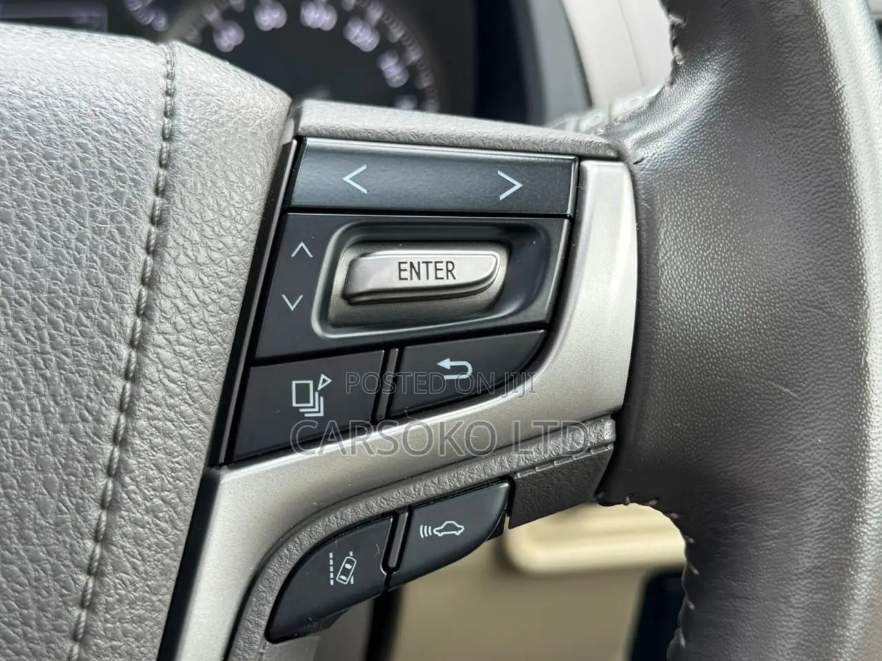 Toyota Land Cruiser Prado 2.8 2019 White