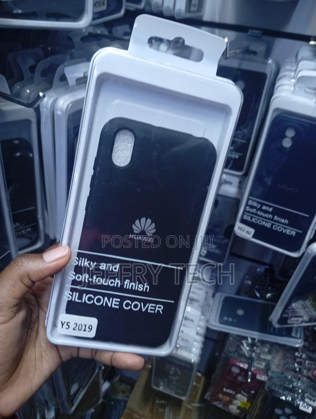 Huawei Y5 2019 Soft Premium Silicon Case - thumbnail 2