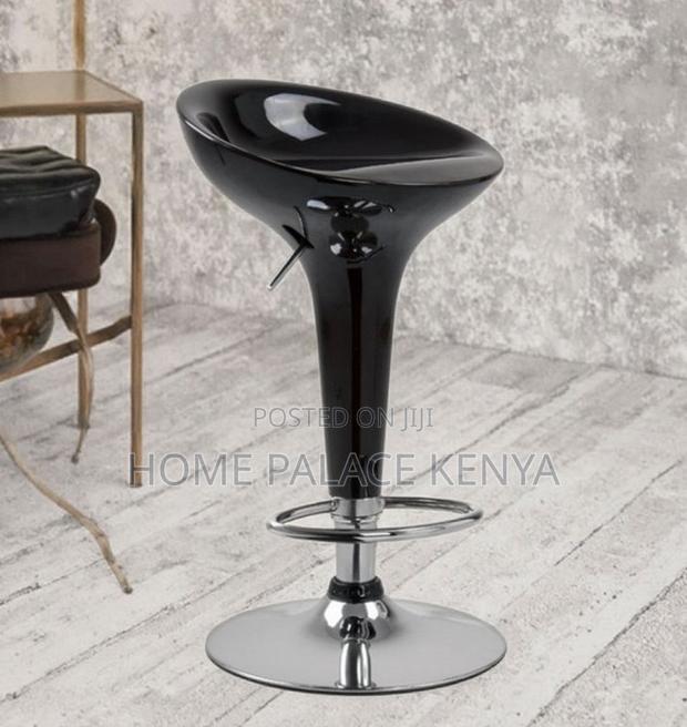 Bar Stool: Kitchen Island Bar Stool With Swivel Function - thumbnail 2