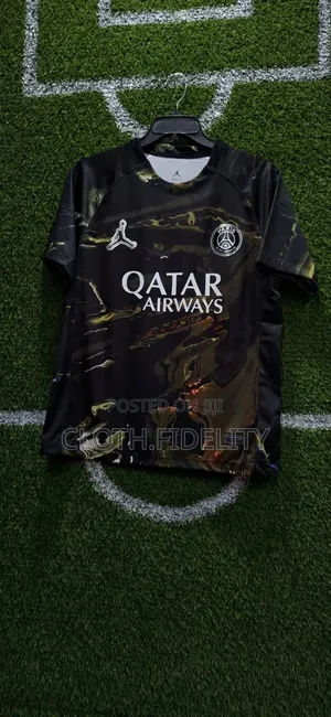 PSG Stadium Night Edition Kit.