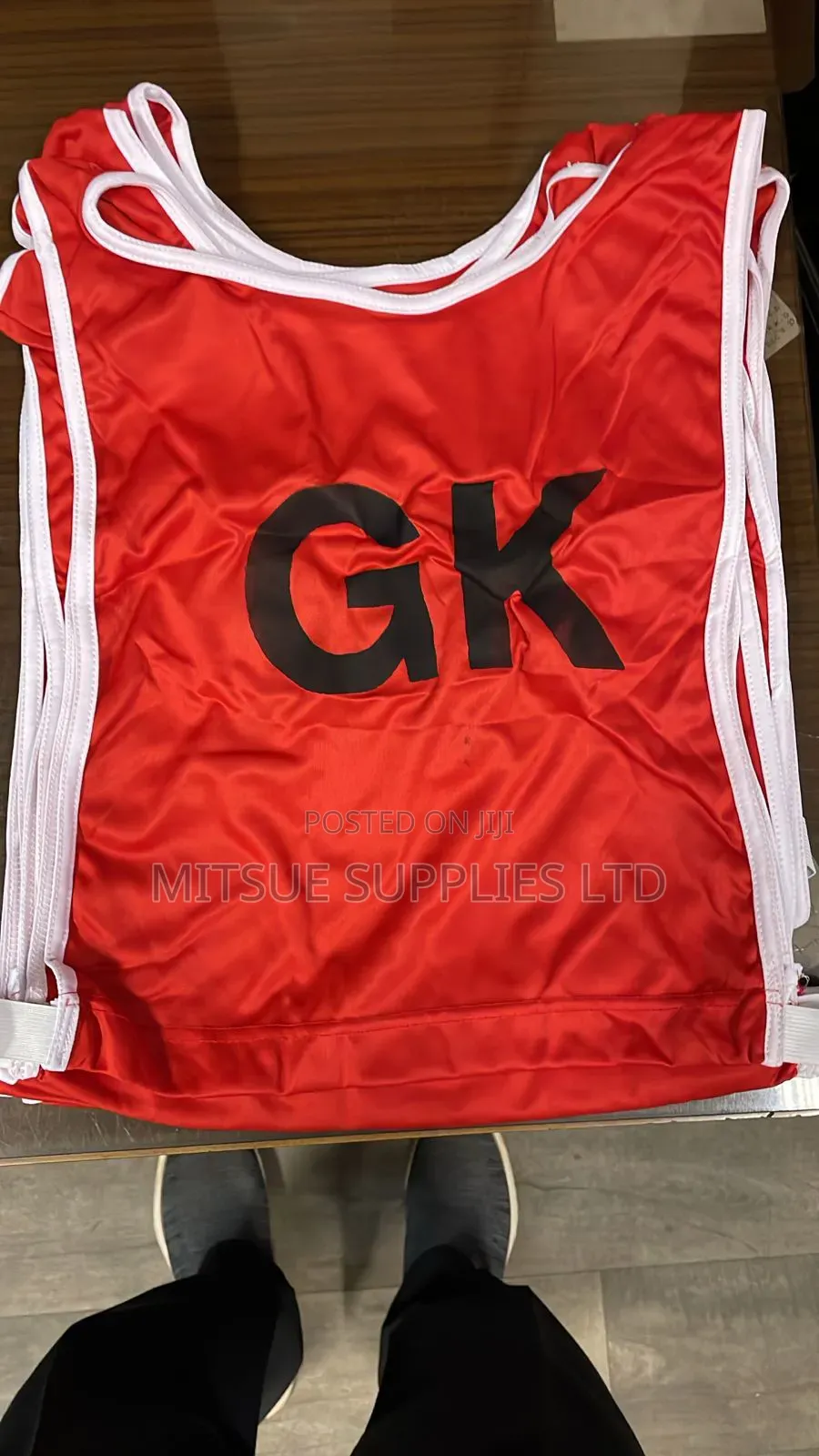 Netball Complete Set - Pair of Rings, Net, Mikasa and Set of 14 Bibs