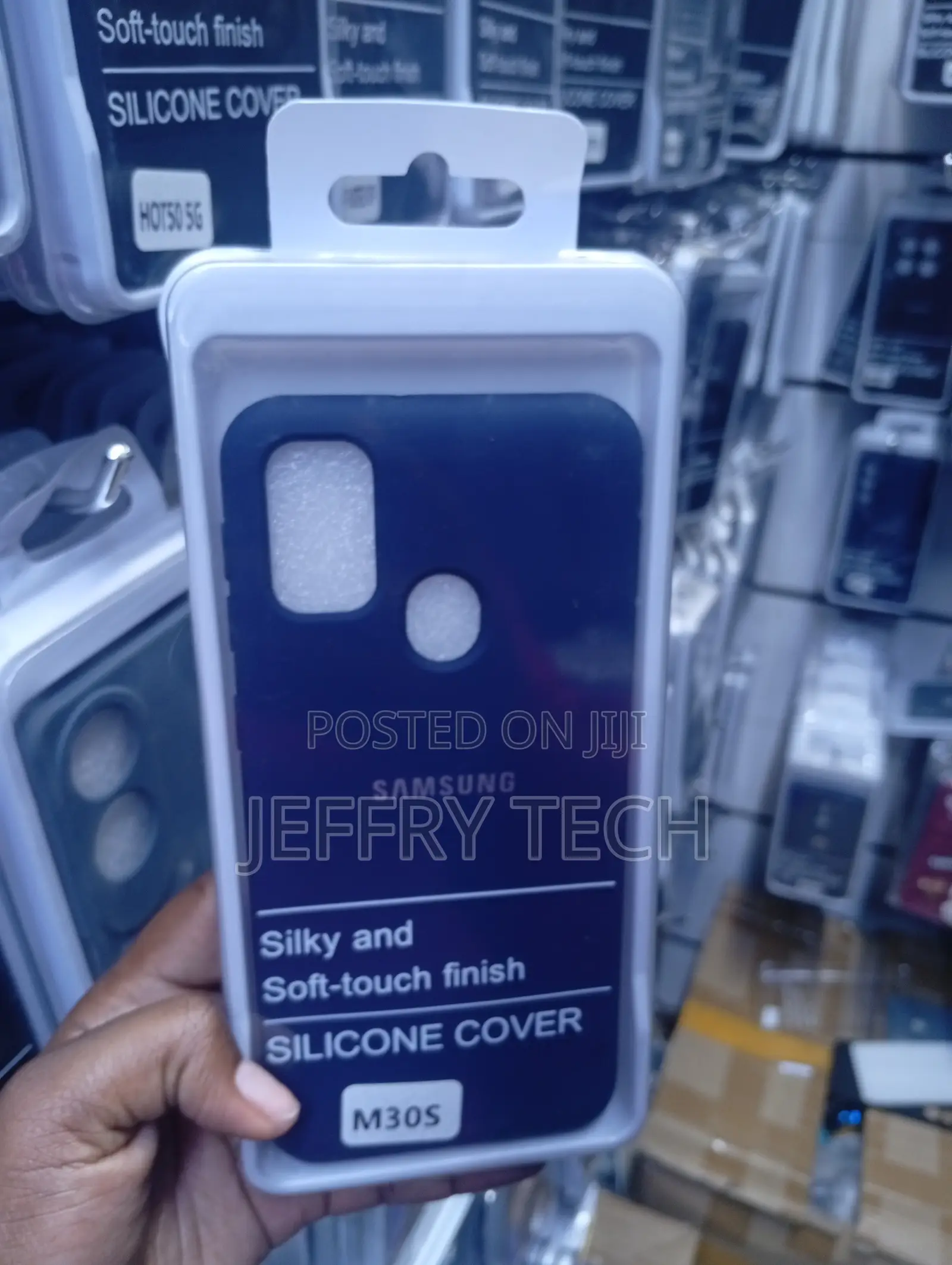 Samsung M30s Silicone Case With a Soft-Touch Finish.