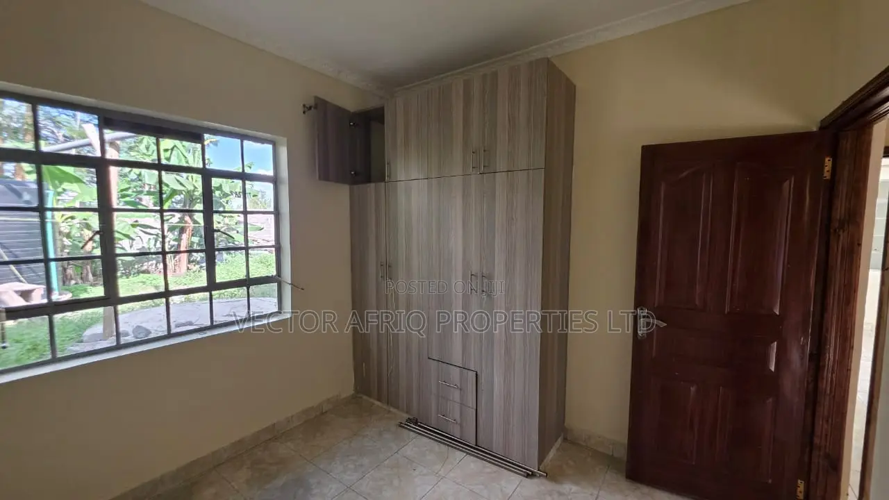 3bdrm Bungalow in Kitengela for rent