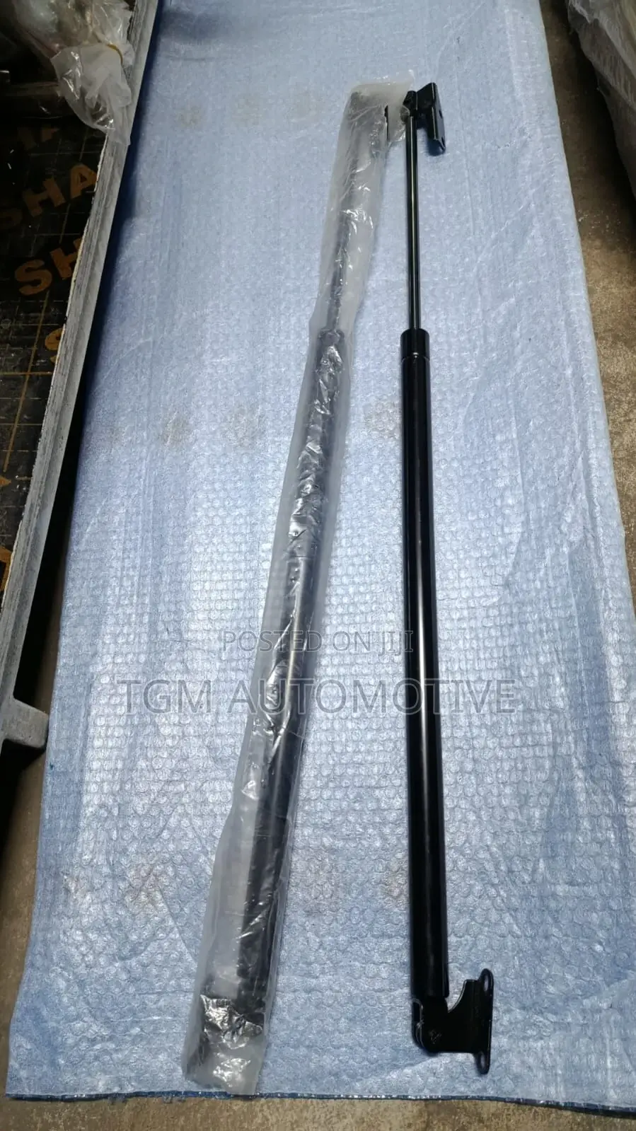Boot Shocks Hiace 5l High Roof