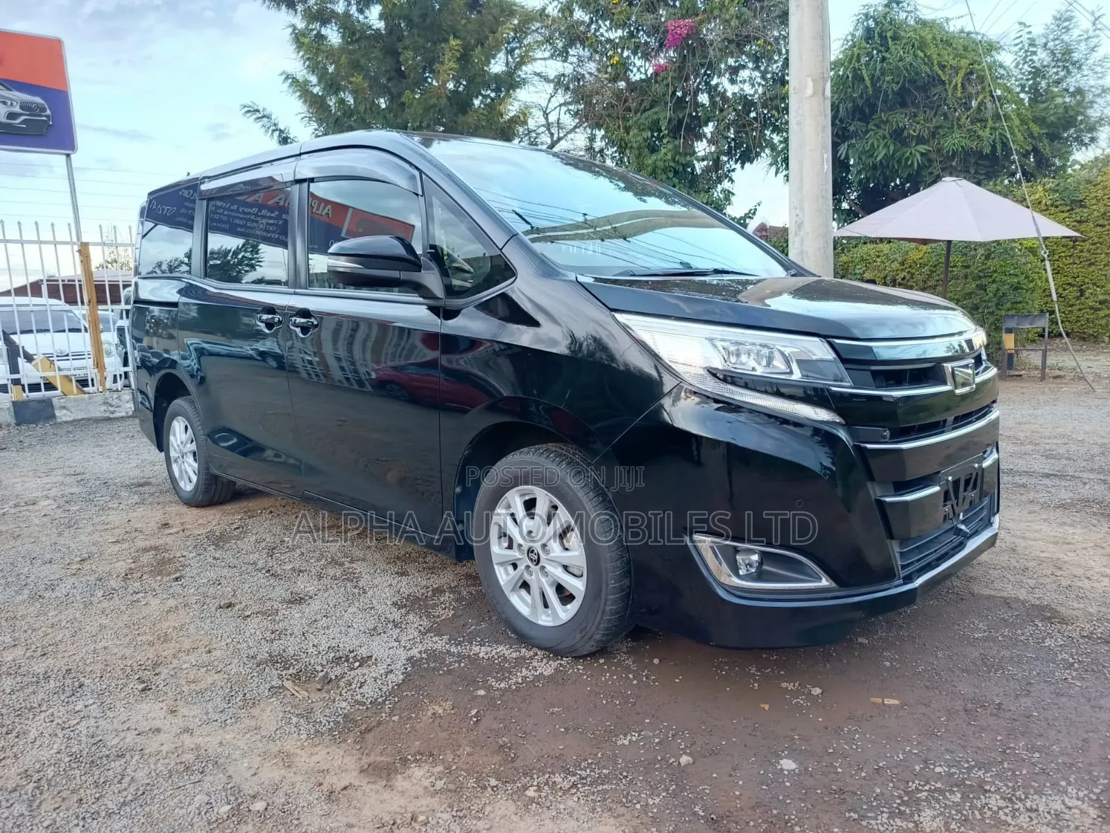 Toyota Noah 2.0 AWD (7 Seater) 2019 Black