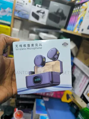 Q8 Dual Lavalier Microphone for Streaming Vlog Interview