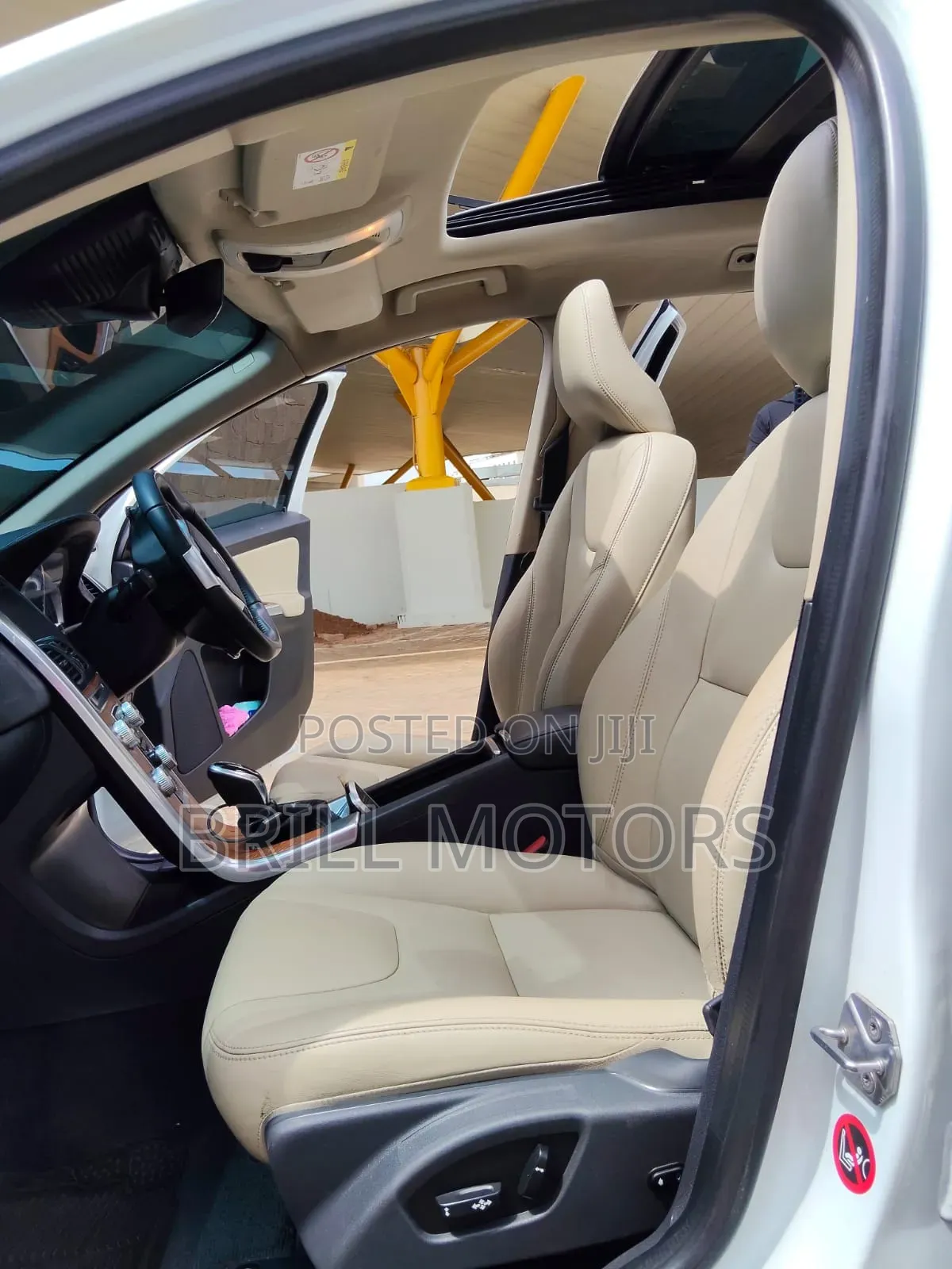 Volvo XC60 2016 White