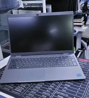 Laptop Dell Latitude 3540 16GB Intel Core i5 SSD 512GB