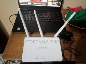 Tenda Wifi Router