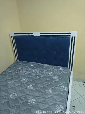 Black Chester Bed 5x6