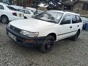 Toyota Corolla G-Touring 1999 White