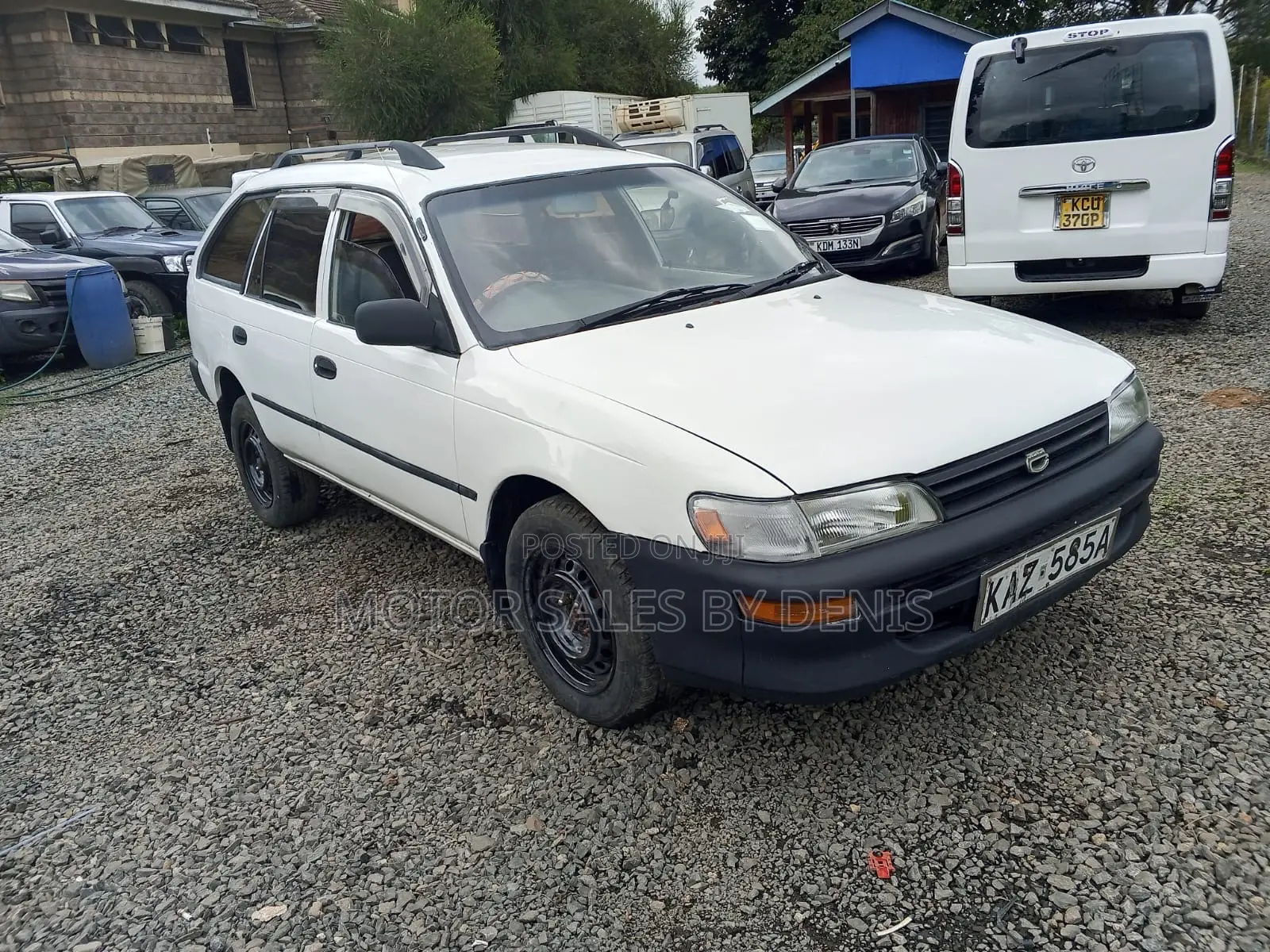 Toyota Corolla G-Touring 1999 White