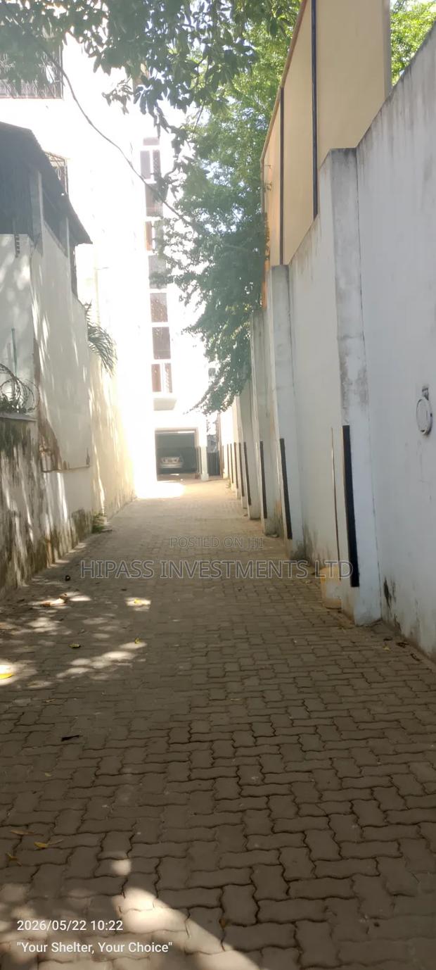 3bdrm Duplex in Kizingo for rent - thumbnail 10