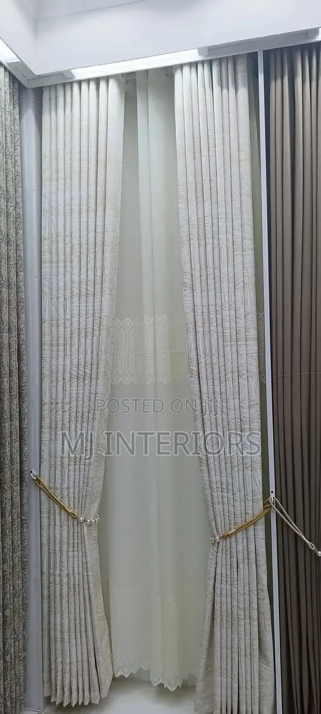 Soft Flowing Stylish Curtains