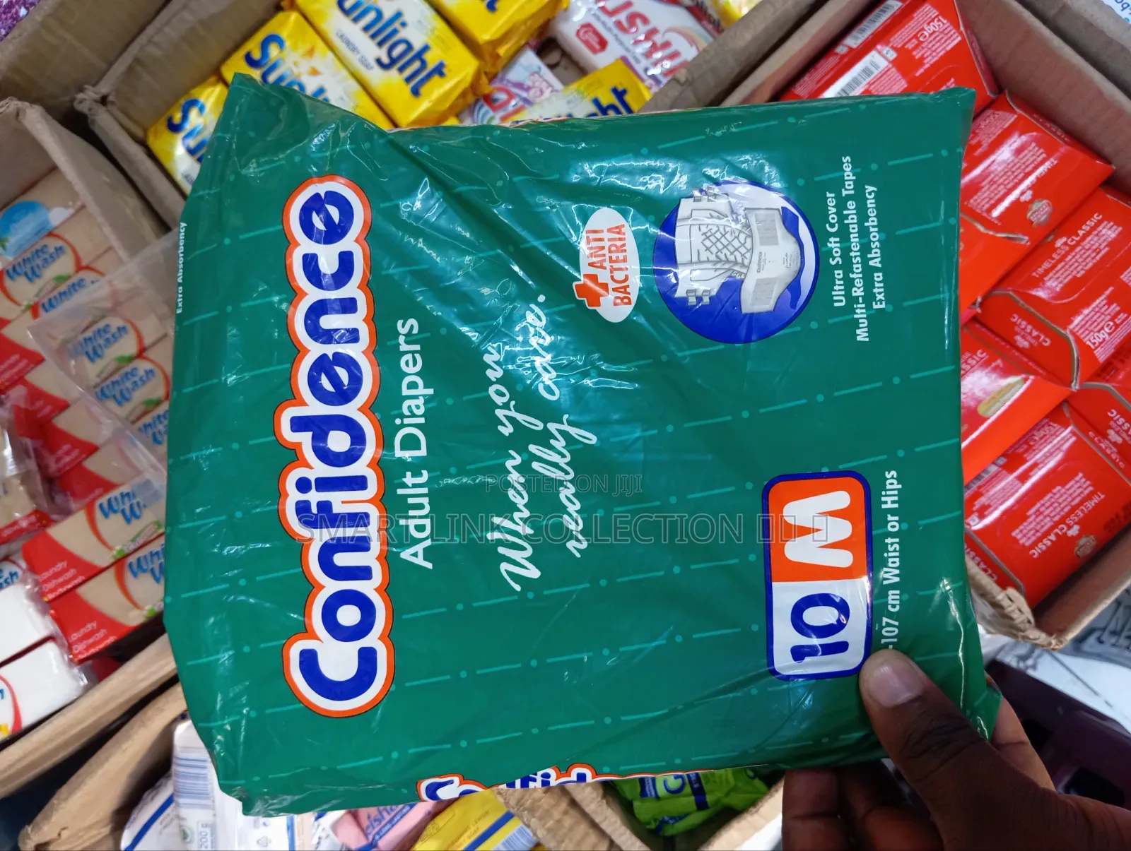 Confidence Medium Adult Diapers