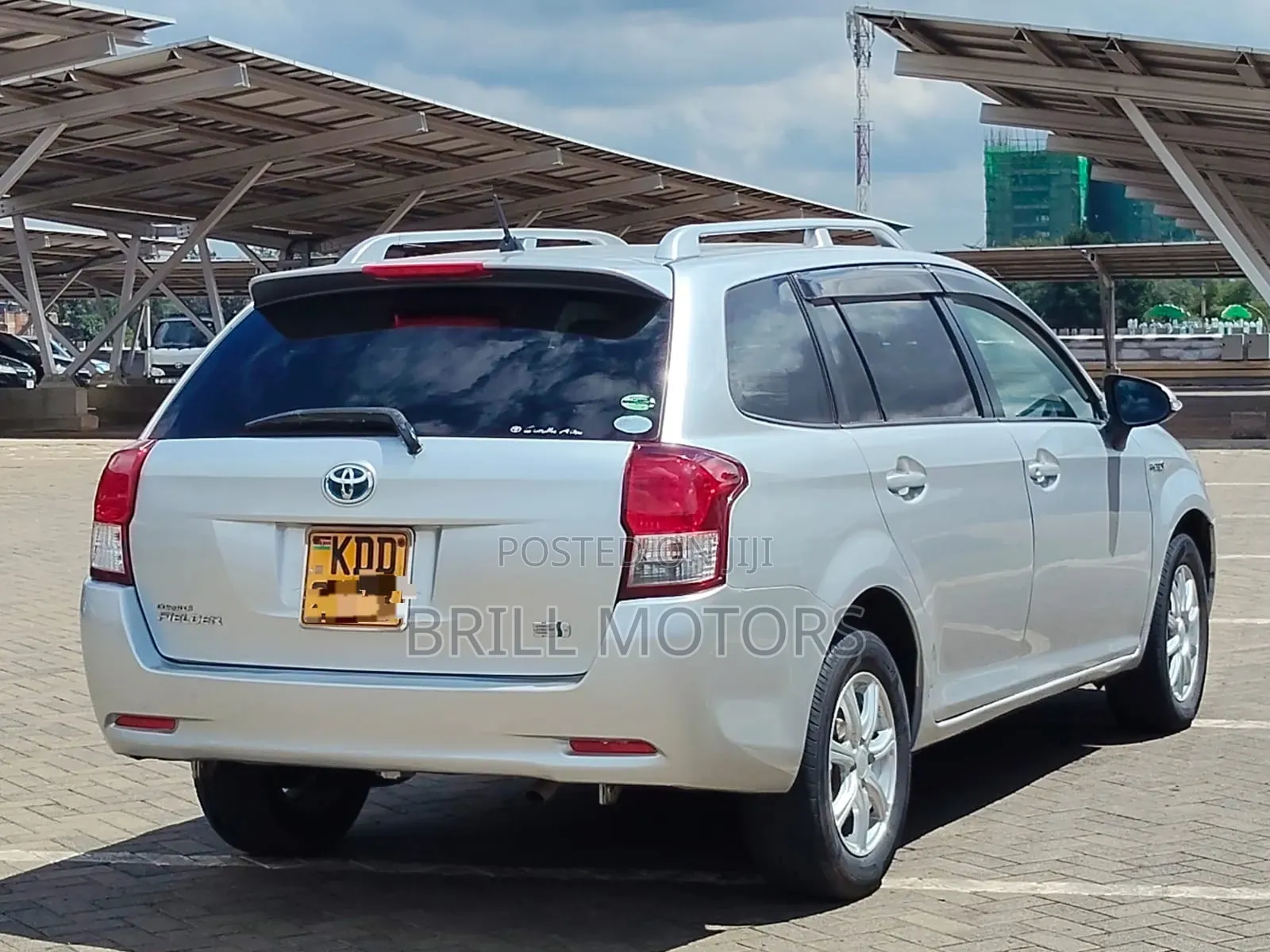 Toyota Corolla Fielder 2014 Silver