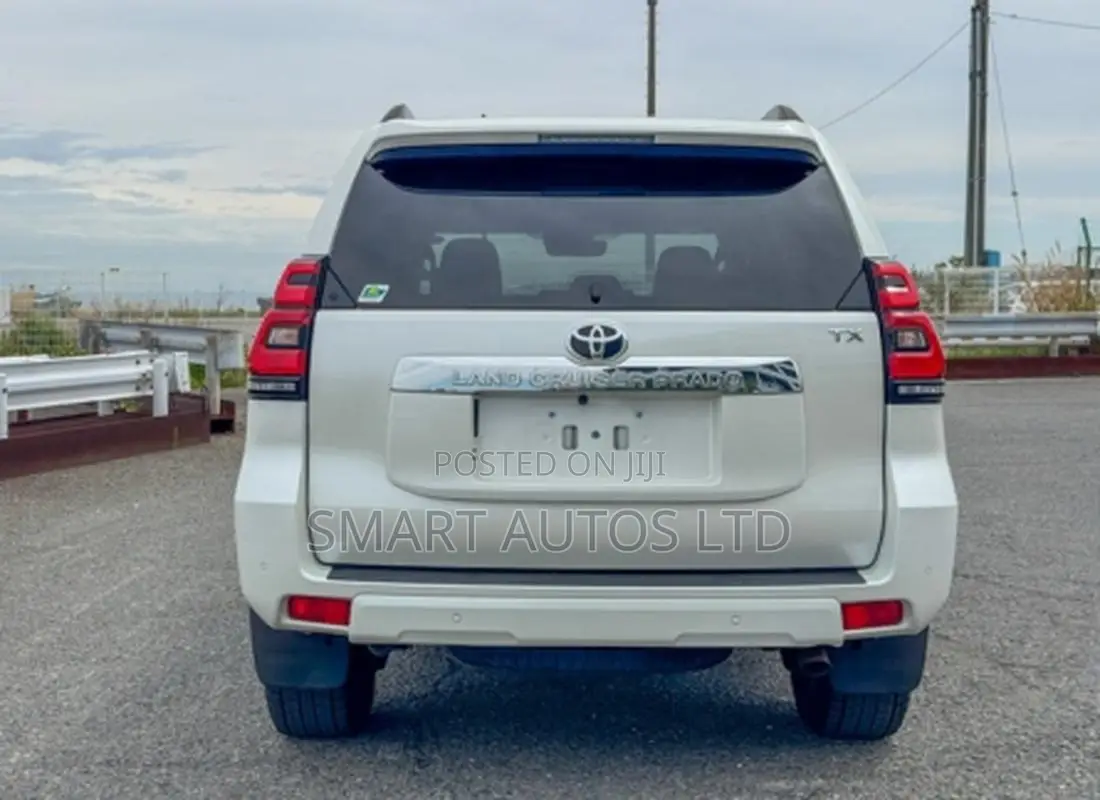 Toyota Land Cruiser Prado 2021