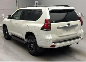 Toyota Land Cruiser Prado 2021