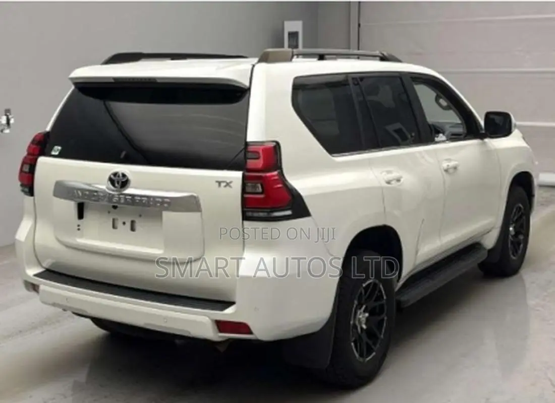 Toyota Land Cruiser Prado 2021