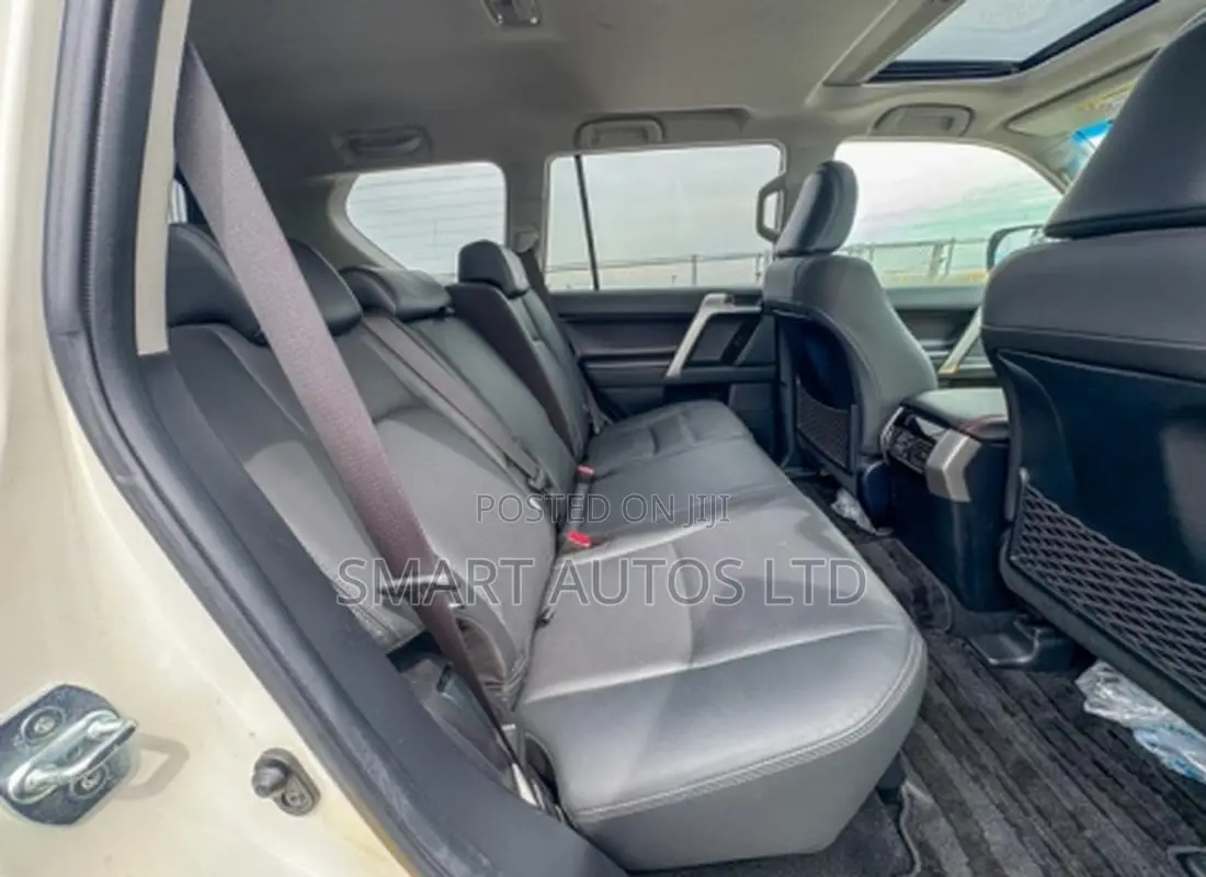 Toyota Land Cruiser Prado 2021