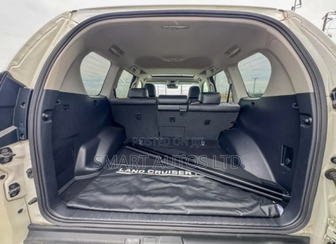 Toyota Land Cruiser Prado 2021
