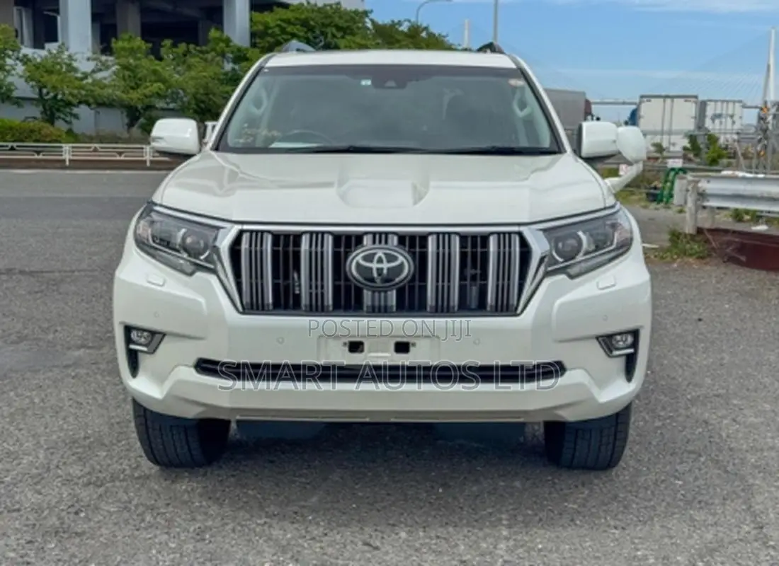 Toyota Land Cruiser Prado 2021