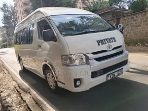Toyota HiAce 2008 White