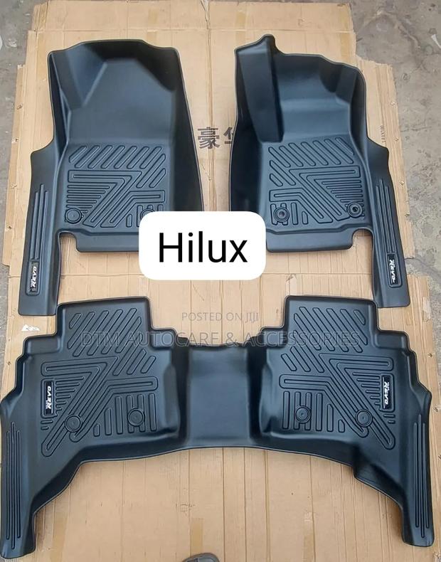 5d Tpe Mat Toyota Hilux 2008-2025