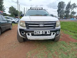 Ford Ranger Wildtrak 2012 White