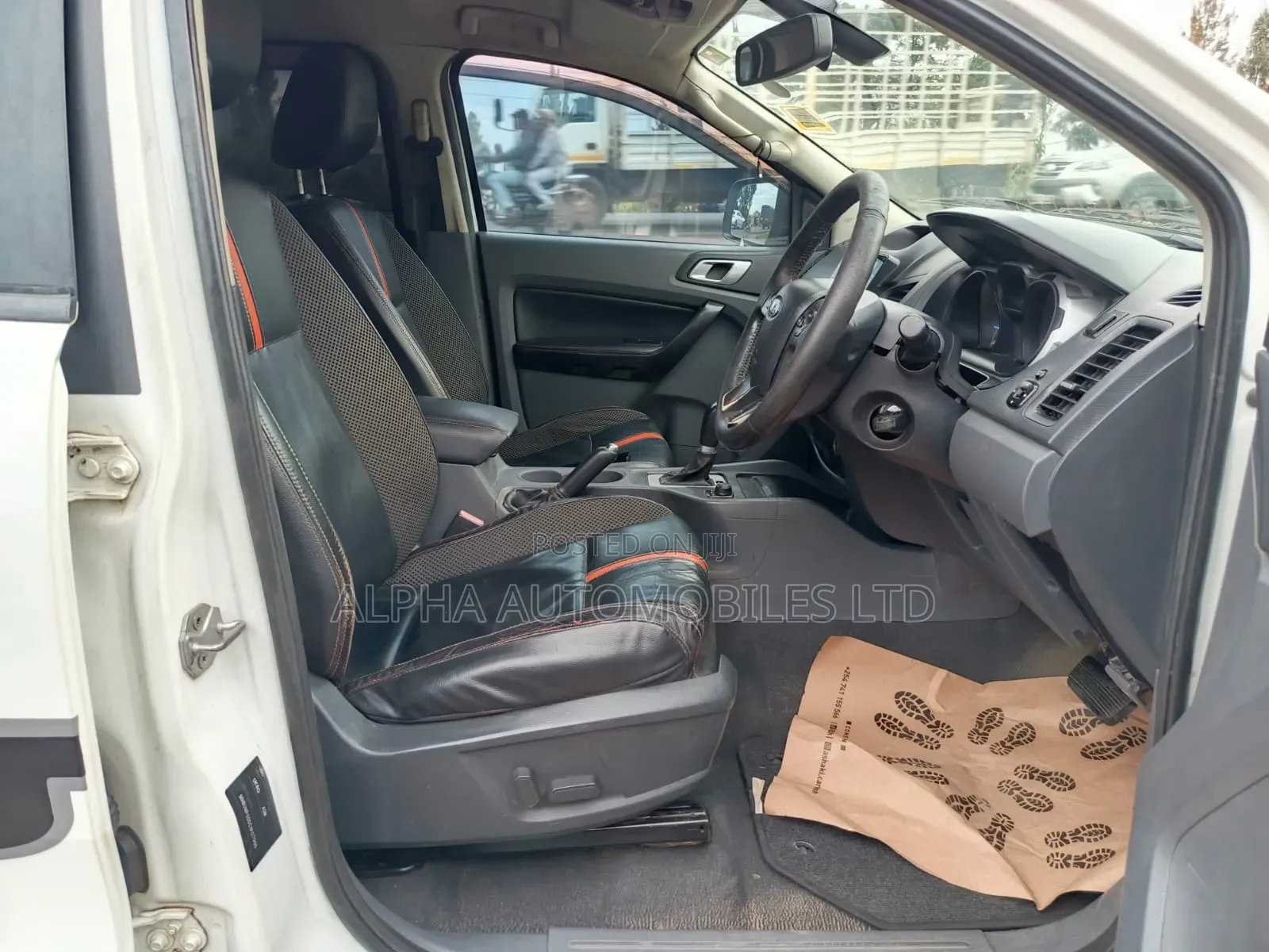Ford Ranger Wildtrak 2012 White