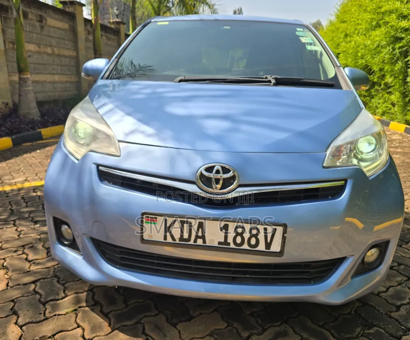 Toyota Ractis 2013 Blue