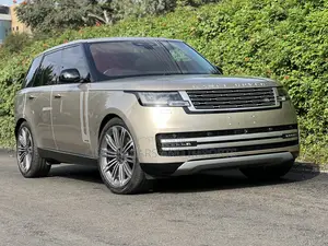 Land Rover Range Rover Vogue 2022 Gold