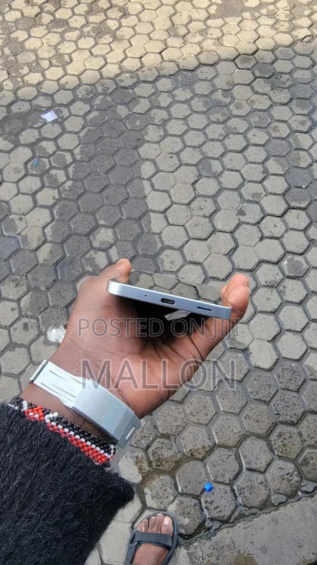 Samsung Galaxy A17 128 GB Silver - thumbnail 2
