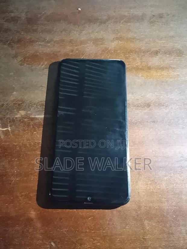 Samsung Galaxy A40 64 GB Black - thumbnail 2