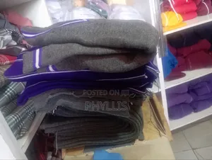Sweaters in Bulk Available Kimbo
