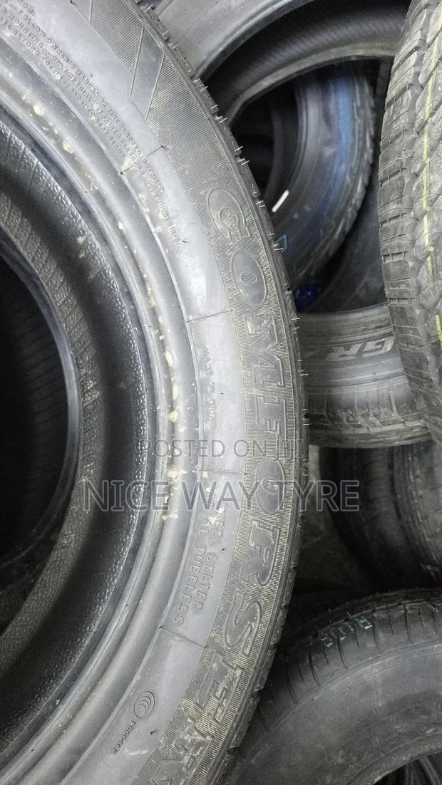 235/55r18 Comforser - thumbnail 3