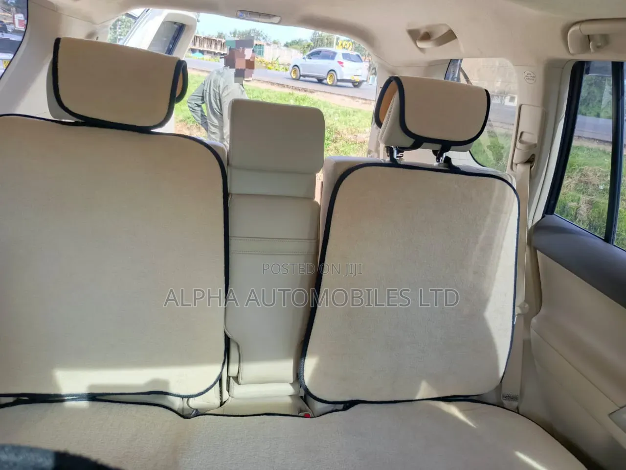 Toyota Land Cruiser Prado 2.7 2019 White