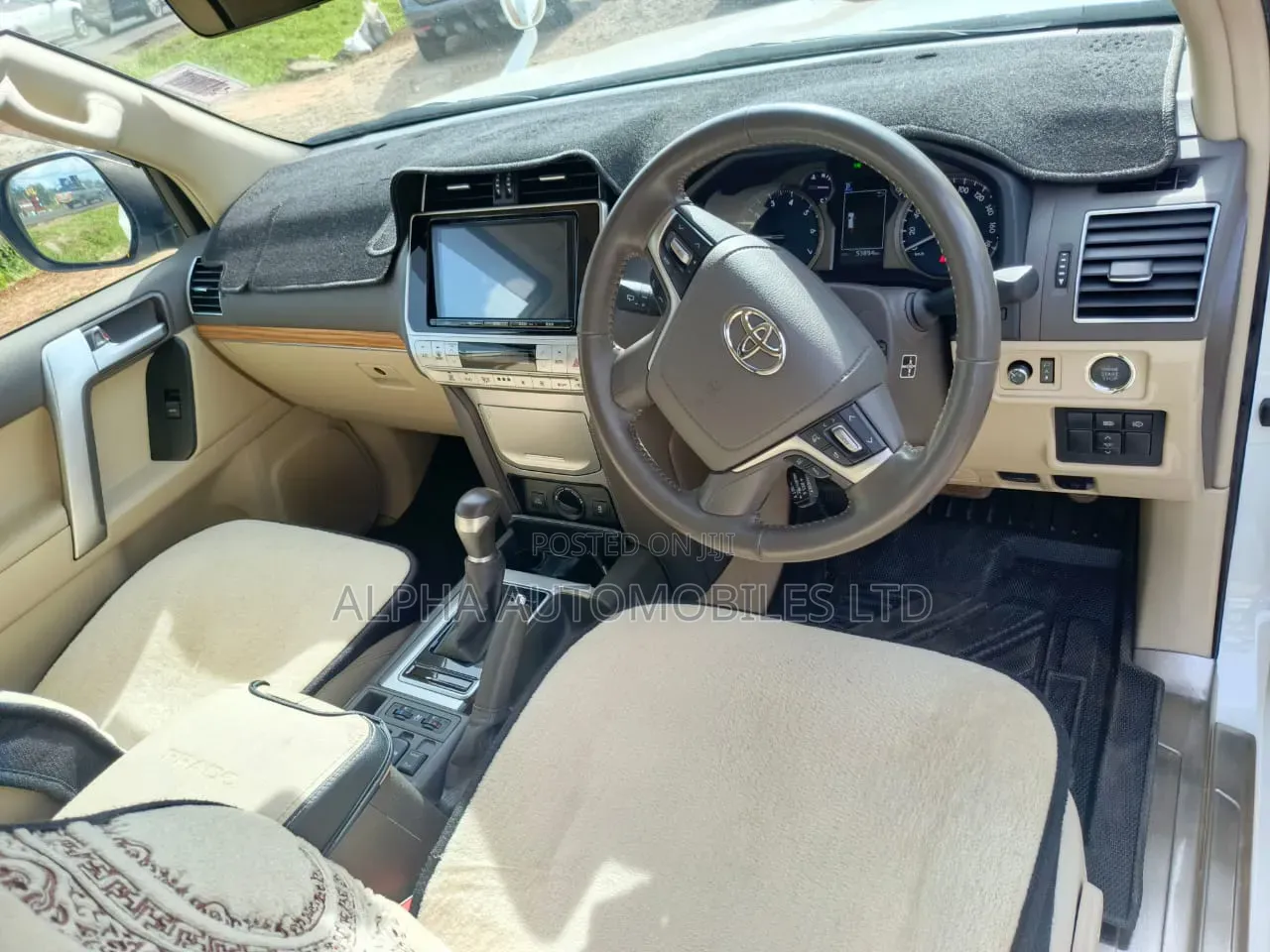 Toyota Land Cruiser Prado 2.7 2019 White