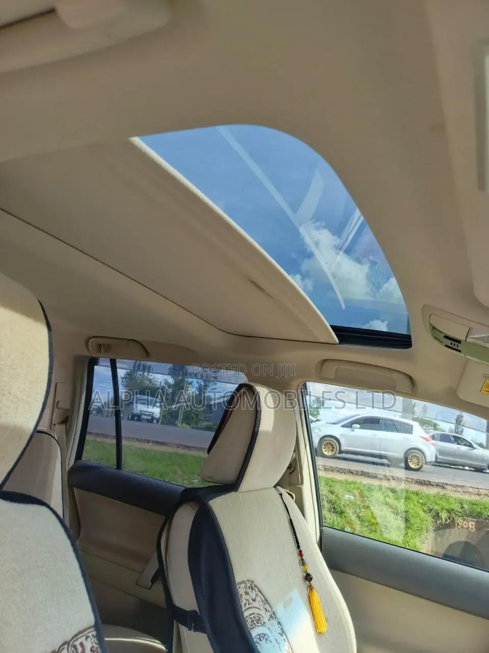 Toyota Land Cruiser Prado 2.7 2019 White