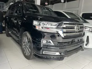 Toyota Land Cruiser 4.6 V8 ZX 2019 Black