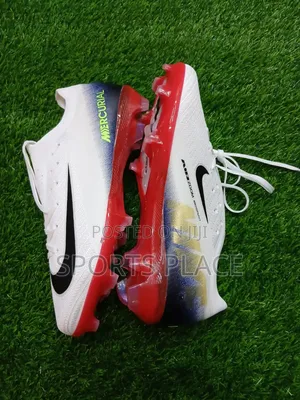 Air Zoom Fear Nothing Vapor 16 Soccer Cleats