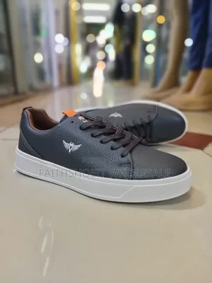 High Quality Casual Shoes
