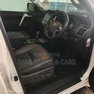Toyota Land Cruiser Prado 2.8 2018 Pearl