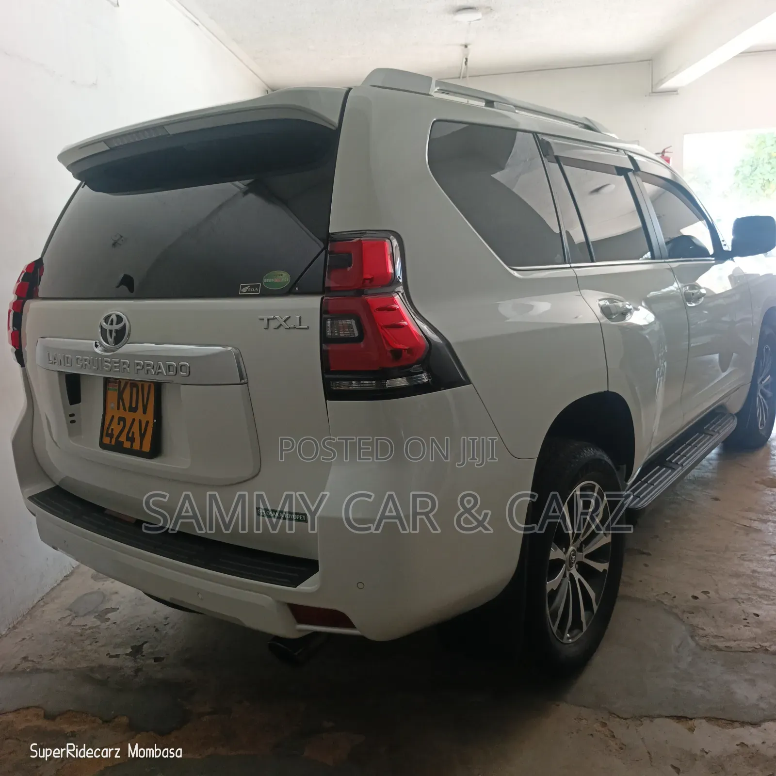 Toyota Land Cruiser Prado 2.8 2018 Pearl