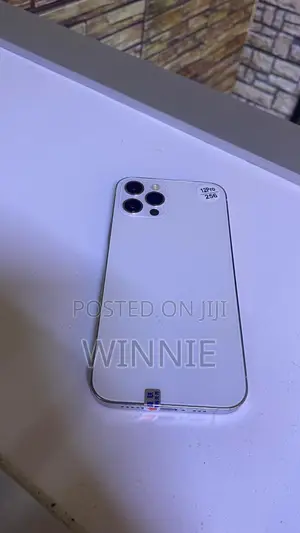 Apple iPhone 12 Pro 256 GB White