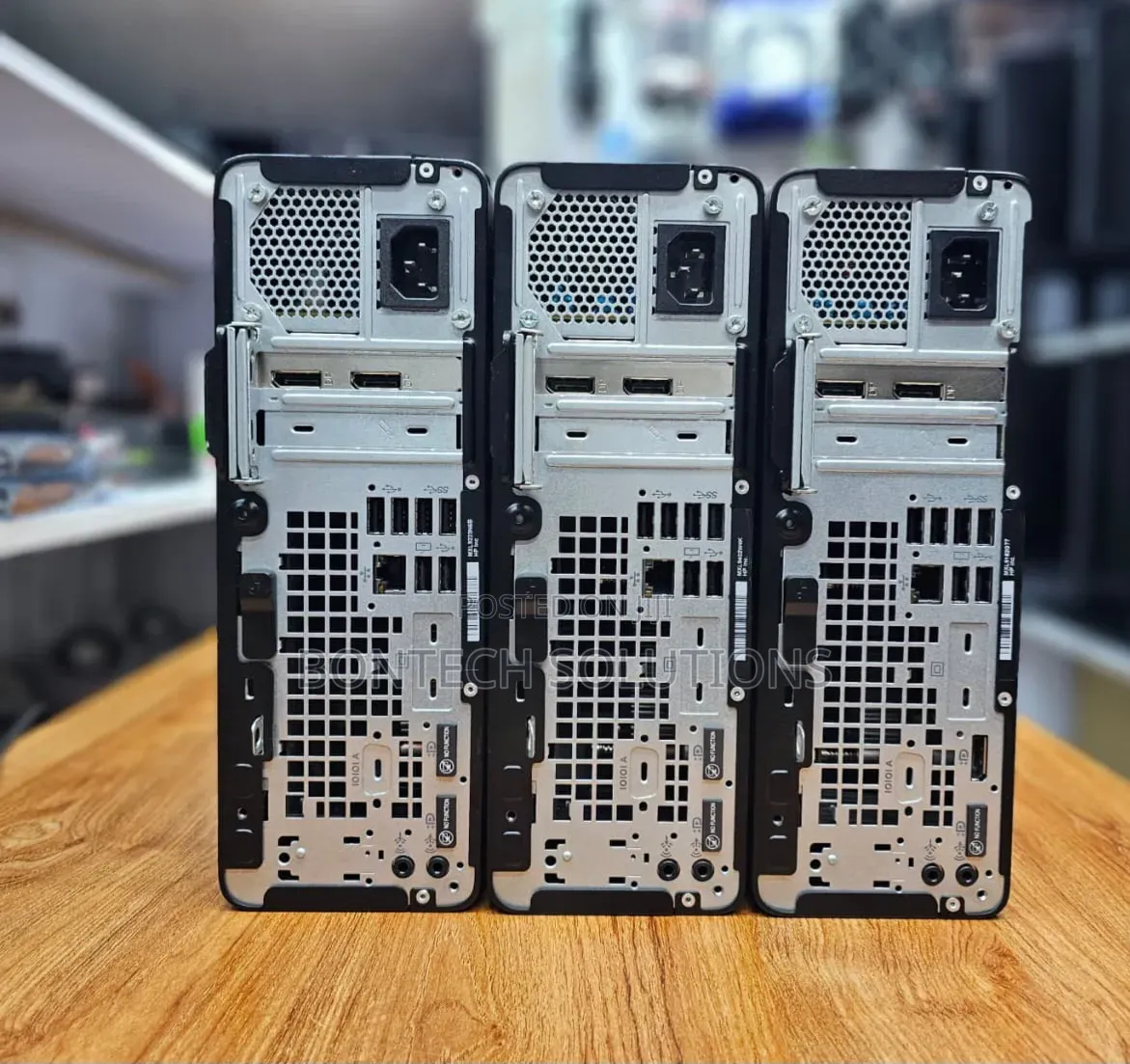 Desktop Computer HP EliteDesk 705 8GB AMD Ryzen 5 SSD 256GB