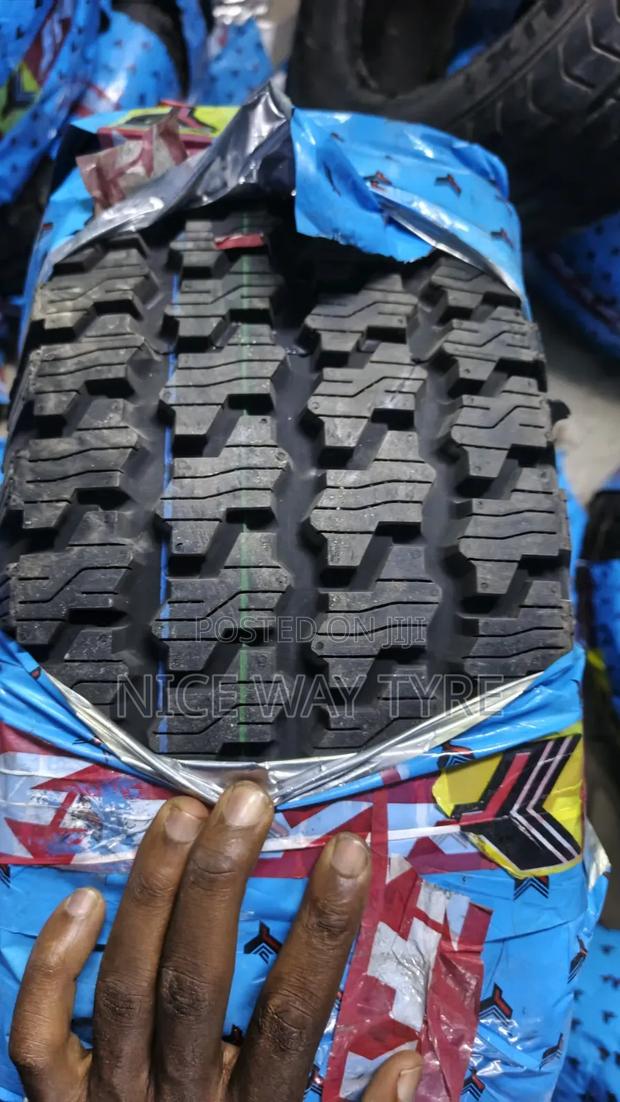 215/70r15 Jk - thumbnail 2